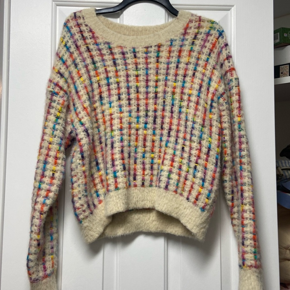 Multi-colored Fuzzy En Crėme Crewneck
